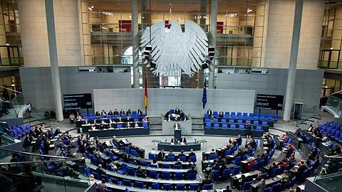 Debatte im Bundestag zu 70 Jahre Grundgesetz.