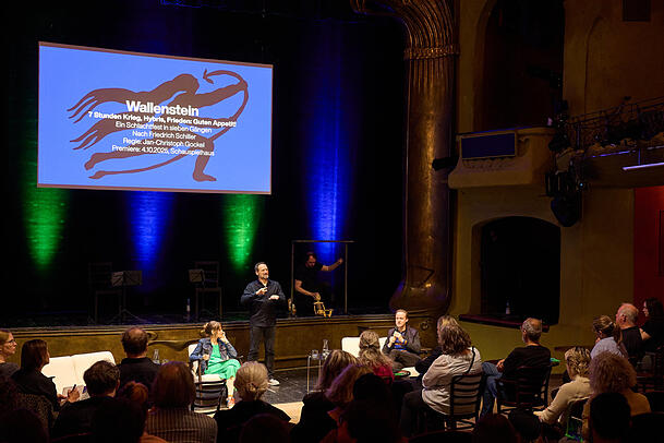 Die Spielzeit-Pressekonferenz 2025/26 der Kammerspiele. Die Spielzeit-Pressekonferenz 2025/26 der Kammerspiele.