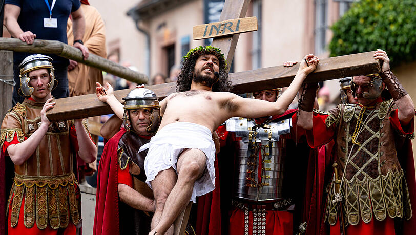 Am Karfreitag gedenken die Christen der Kreuzigung und dem Tod von Jesus Christus.