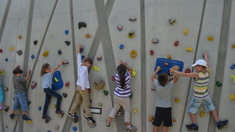 In der Wand abhängen kann man bald auch in Neuperlach. In der Wand abhängen kann man bald auch in Neuperlach.