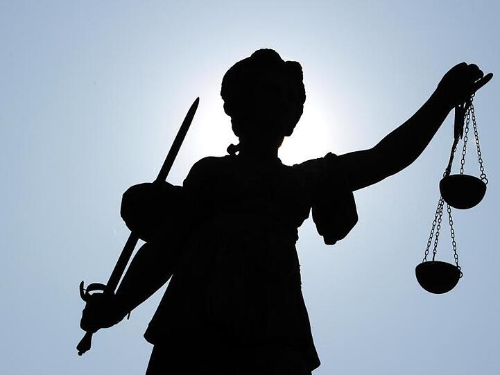 Die "Justitia", Göttin der Justiz und der Gerechtigkeit. Foto: Daniel Reinhardt/Archivbild