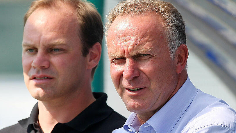 Bayern-Sportdirektor Christian Nerlinger, rechts neben Vorstandsboss Karl-Heinz Rummenigge, leistet bei Bayern laut Beckenbauer sehr gute Arbeit. Bayern-Sportdirektor Christian Nerlinger, rechts neben Vorstandsboss Karl-Heinz Rummenigge, leistet bei Bayern laut Beckenbauer sehr gute Arbeit.
