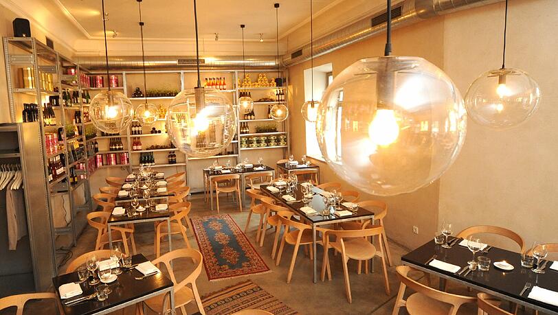 Puristisch, aber stilvoll: das Ausbildungsrestaurant Roecklplatz an gleichnamiger Adresse.