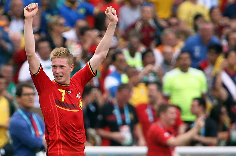Kevin de Bruyne feiert. Belgien hat in einem schlechten Spiel gegen Russland ein 1:0 erkämpft und steht damit im Achtelfinale.