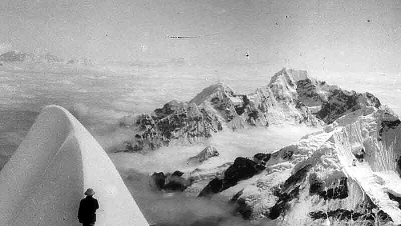 Das Bild zeigt Karl Wien 1931 am Schneefirst des Kangchendzoenga. Das Bild zeigt Karl Wien 1931 am Schneefirst des Kangchendzoenga.