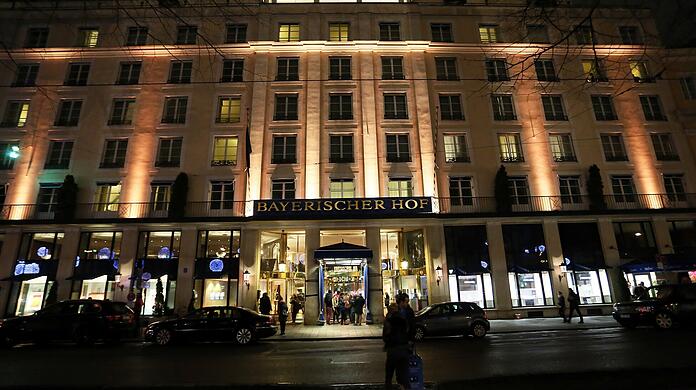 Das Nobelhotel Bayerischer Hof am Münchner Promenadeplatz.