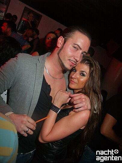 Heiße Girls und schnelle Beats: Auch unter der Woche lassen es die Münchner in den Clubs so richtig krachen. Mehr Bilder von dieser Party gibt's unter: www.nachtagenten.de.
