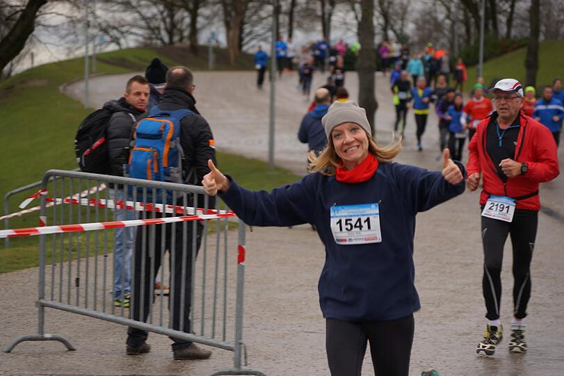 Noch einmal einen Winterlauf mit rund 1000 Teilnehmern gab es am Samstag im Olympiapark. Hier die besten Bilder.