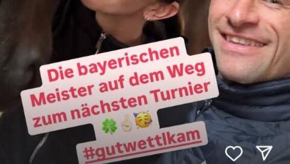 Kurz nach Lisas gewonnenen Bayerischen Meisterschaft der Dressurreiter veröffentlichte Thomas Müller dieses Foto auf Instagram.