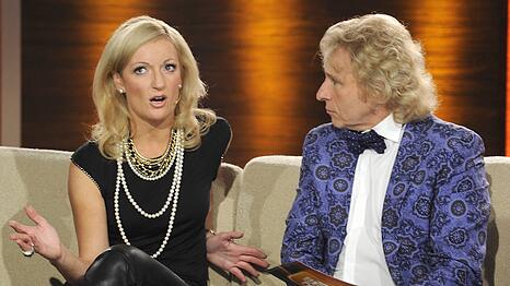 2011 war Monika Gruber bei Thomas Gottschalk in der Show "Wetten, dass..?" zu Gast. Die aktuelle Kritik an dem Moderator hält sie für überzogen.