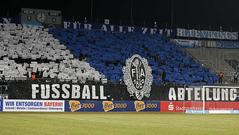 Auch bei den Ultras des TSV 1860 regt sich Widerstand gegen das Derby in der Allianz-Arena. Auch bei den Ultras des TSV 1860 regt sich Widerstand gegen das Derby in der Allianz-Arena.