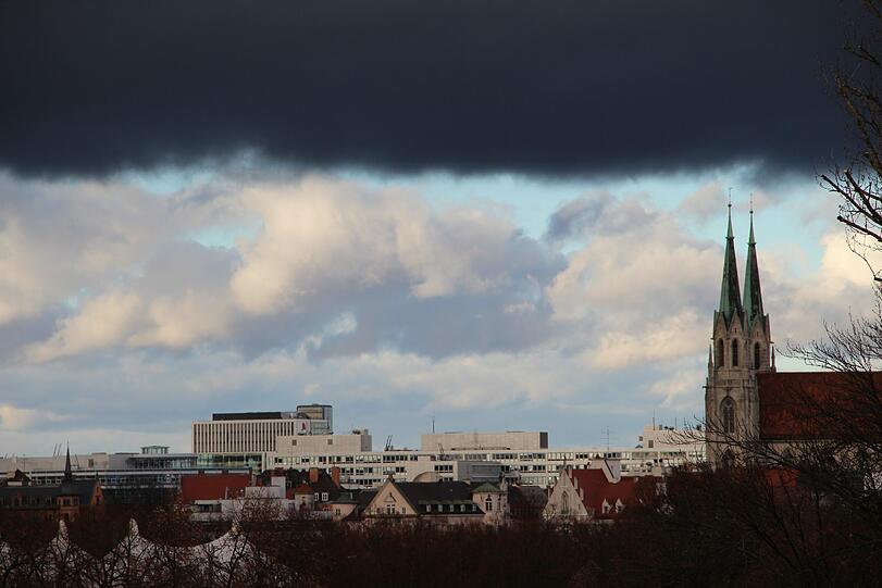 Die Paulskirche in der Ludwigsvorstadt überblickt in wenigen Wochen das bunte Treiben auf der Wiesn.