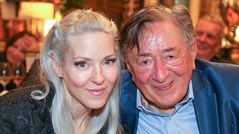 Bauunternehmer Richard Lugner mit seiner sechsten Ehefrau Simone "Bienchen" Lugner.