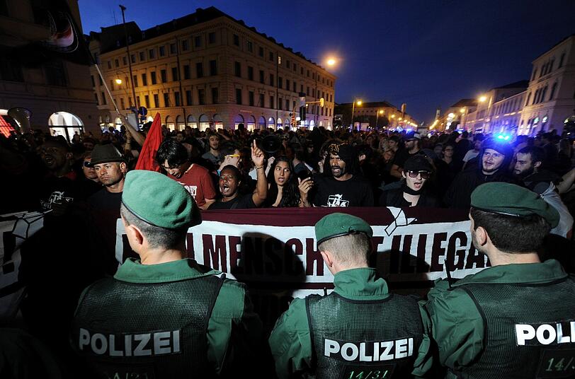 Der Flüchtlingstrek erreichte am Dienstag München. Hier die Bilder!