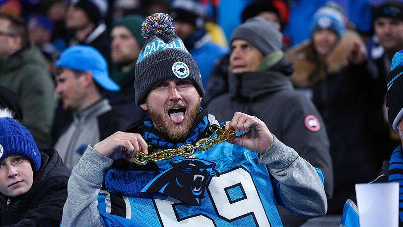Reisten teils aus den USA an, um ihre Mannschaft zu sehen: Die Fans der Carolina Panthers. Reisten teils aus den USA an, um ihre Mannschaft zu sehen: Die Fans der Carolina Panthers.