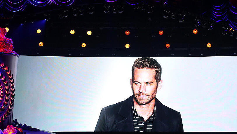Bei den MTV Movie Awards 2014 wurde dem verstorbenen Paul Walker gedacht Bei den MTV Movie Awards 2014 wurde dem verstorbenen Paul Walker gedacht