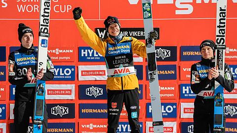 Weiter als die Slowenen: Andreas Wellinger (M).