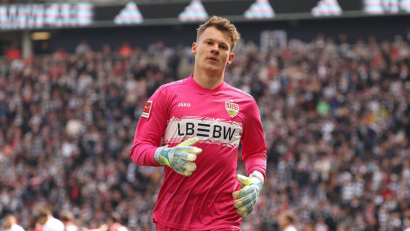 Alexander Nübel hat beim FC Bayern noch vier Jahre Vertrag, aber keine Zukunft mehr. Alexander Nübel hat beim FC Bayern noch vier Jahre Vertrag, aber keine Zukunft mehr.