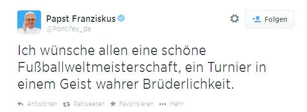 Ach der Papst verfolgt die WM.