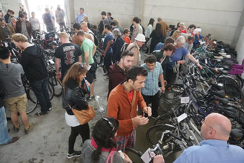 Radlhauptstadt goes Radlflohmarkt: Beim Flohmarkt im Backstage dreht sich alles um das Zweirad.