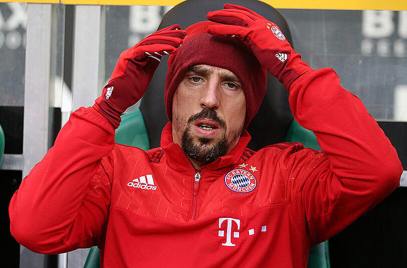 Das kann doch nicht wahr sein: Ribéry fällt schon wieder verletzt aus.