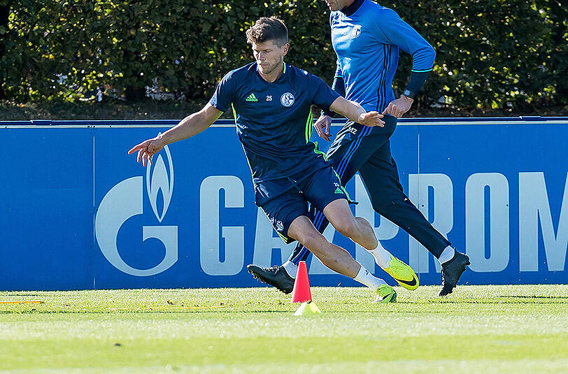 Klaas-Jan Huntelaar fehlt Schalke wochenlang.