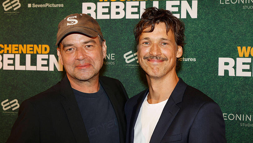 Florian David Fitz (re.) und Regisseur Marc Rothemund (li.) bei der Premiere des Kinofilms "Wochenendrebellen"