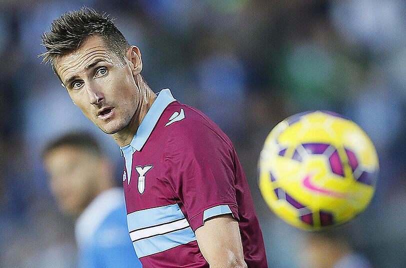 Miroslav Klose sitzt bei Lazi immer öfter auf der Bank. Wechselt er noch im Winter?