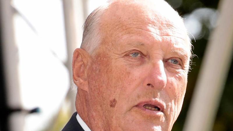 Bei König Harald wurde keine ernsthafte Erkrankung festgestellt. Bei König Harald wurde keine ernsthafte Erkrankung festgestellt.