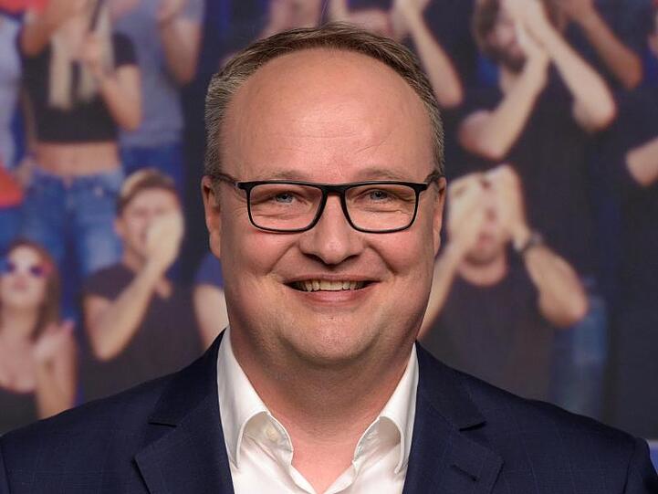 Oliver Welke moderierte die letzte "heute-show" des Jahres.