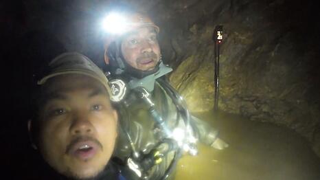 Retter hatten die f&uuml;nf M&auml;nner am Mittwoch in der H&ouml;hle entdeckt.