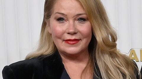 Christina Applegate wurde durch die Sitcom "Eine schrecklich nette Familie" ber&uuml;hmt. 2021 wurde bei ihr 2021 Multiple Sklerose diagnostiziert.