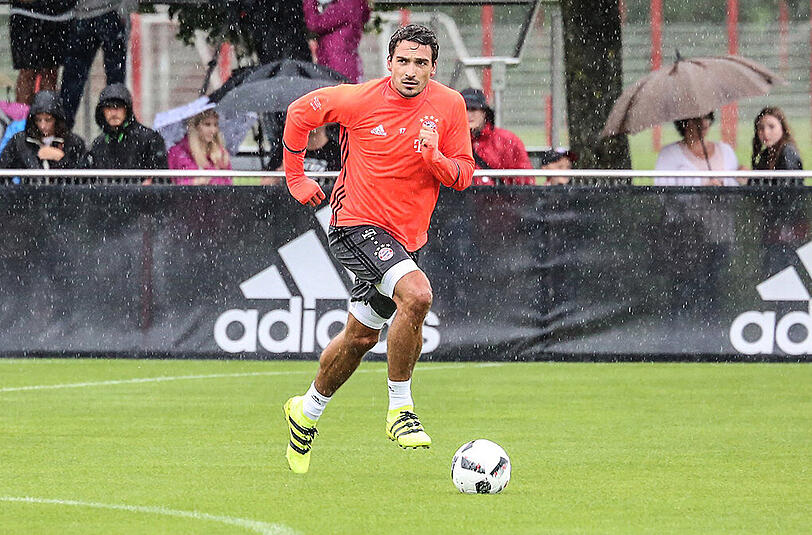 Neuzugang Mats Hummels am Freitagvormittag im Training des FC Bayern.