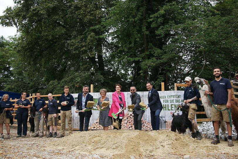 Spatenstich für das Hellabrunner Mühlendorf