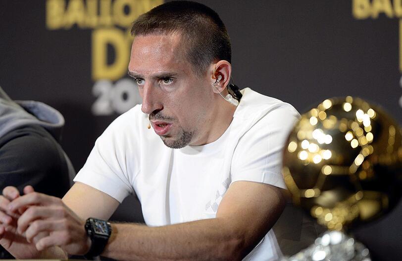 Offenbar hat Ribéry kein wirklich gutes Gefühl vor der Preisverleihung.
