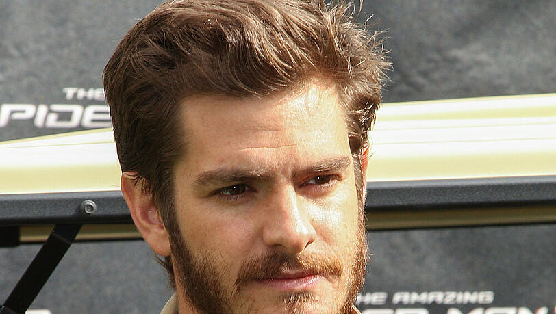 "Spider-Man" Andrew Garfield hat ein Herz für seinen Superhelden-Kollegen "Batkid" "Spider-Man" Andrew Garfield hat ein Herz für seinen Superhelden-Kollegen "Batkid"