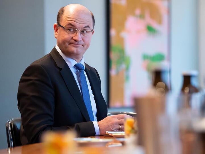 Albert Füracker (CSU), Finanzminister von Bayern, nimmt an einer Kabinettssitzung teil. Foto: Sven Hoppe/dpa/Archivbild