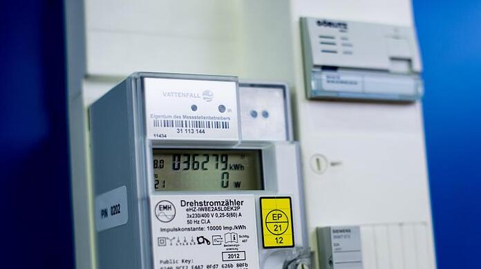 Intelligente Stromzähler werden für bestimmte Haushalte zur Pflicht.