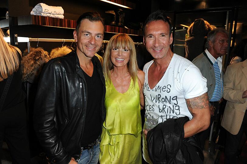 Guido Kellermann mit Frau Casha und Jochen Bendel.