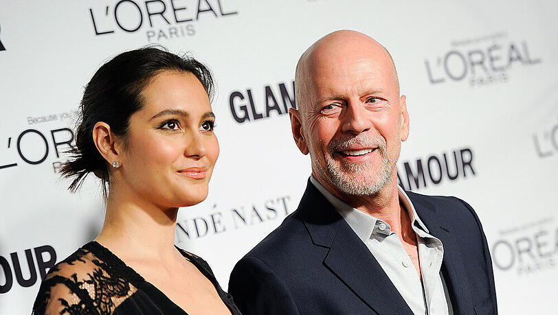 Bruce Willis präsentiert stolz seine Frau Emma Heming in New York Bruce Willis präsentiert stolz seine Frau Emma Heming in New York