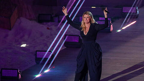 Beatrice Egli bei der Schlagerstrandparty 2022 von Florian Silbereisen.