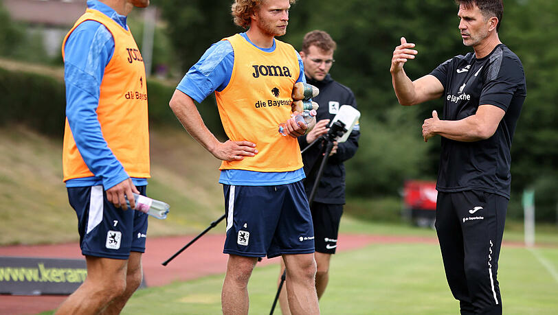 Neuzugang Max Christiansen kennt Coach Patrick Glöckner und Jesper Verlaat aus der gemeinsamen Zeit in Mannheim. Neuzugang Max Christiansen kennt Coach Patrick Glöckner und Jesper Verlaat aus der gemeinsamen Zeit in Mannheim.