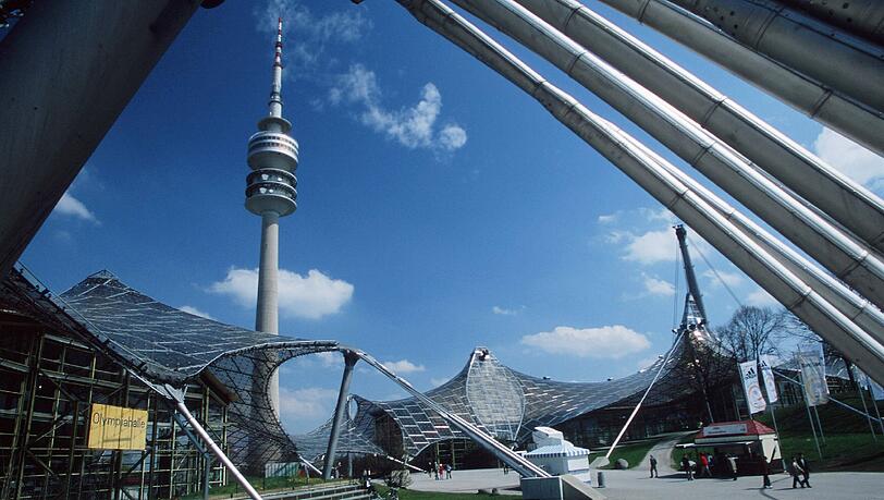 Die Sanierung der Olympiahalle kommt teurer als geplant. Die Sanierung der Olympiahalle kommt teurer als geplant.