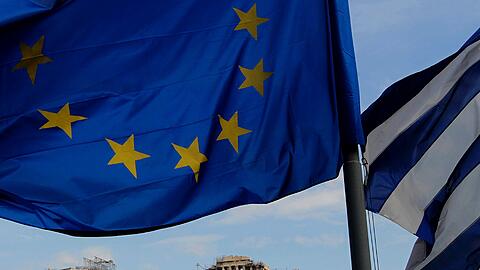 Griechenlands neue Regierung kündigt die Zusammenarbeit mit der Troika auf. Die Euro-Partner fühlen sich vor den Kopf gestoßen. Foto: Orestis Panagiotou