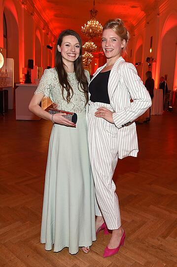 Julia Hartmann mit Bea Brocks