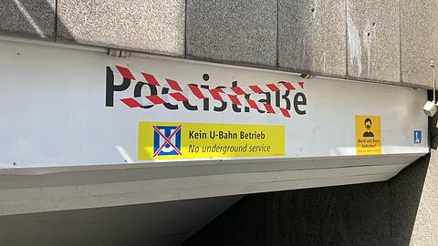 Endlich wieder frei: Die U-Bahnhaltestelle Poccistraße.