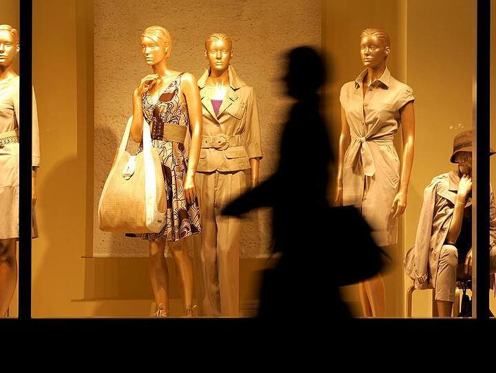 Shoppen bei Nacht: An einem Abend wird dieser Traum vieler Frauen wahr.
