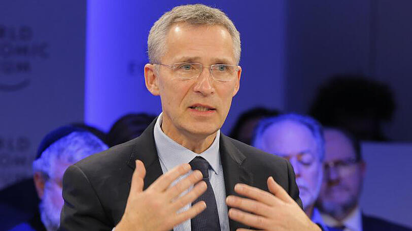 NATO Generalsekretär Jens Stoltenberg spricht im Januar auf dem jährlich stattfindenden Weltwirtschaftsforum in Davos. Das Weiße Haus bestätigte, dass Trump Ende Mai zu einem Nato-Gipfel nach Europa kommt.