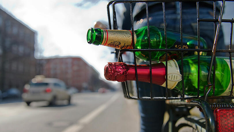 Die Radlerin war mit 3,4 Promille unterwegs. Die Radlerin war mit 3,4 Promille unterwegs.