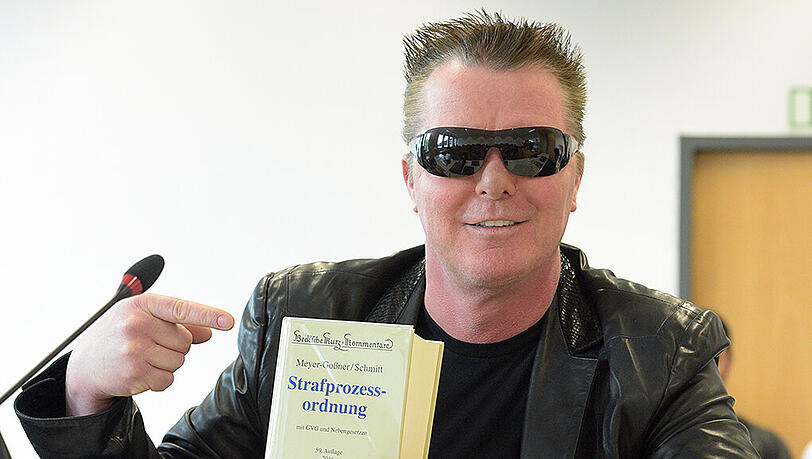 Marcus Prinz von Anhalt beim Prozessauftakt im Augsburger Landgericht. Marcus Prinz von Anhalt beim Prozessauftakt im Augsburger Landgericht.